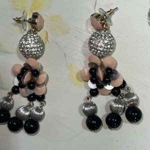 Vintage Chic Black and Silver Dangle Earrings from Estate Sale pierced